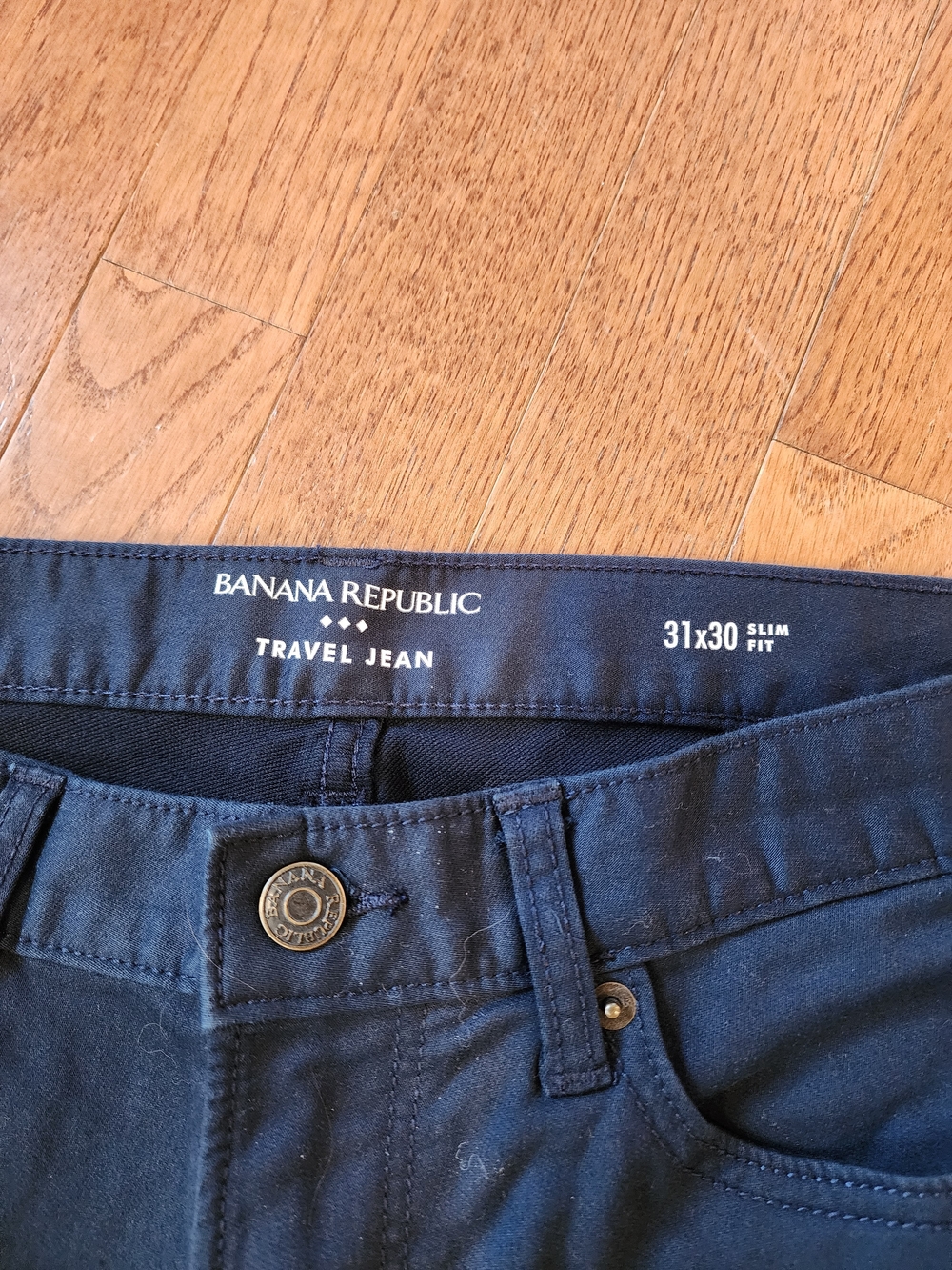 Banana Republic Slim Straight Jeans in Navy - Picture 3 of 3
